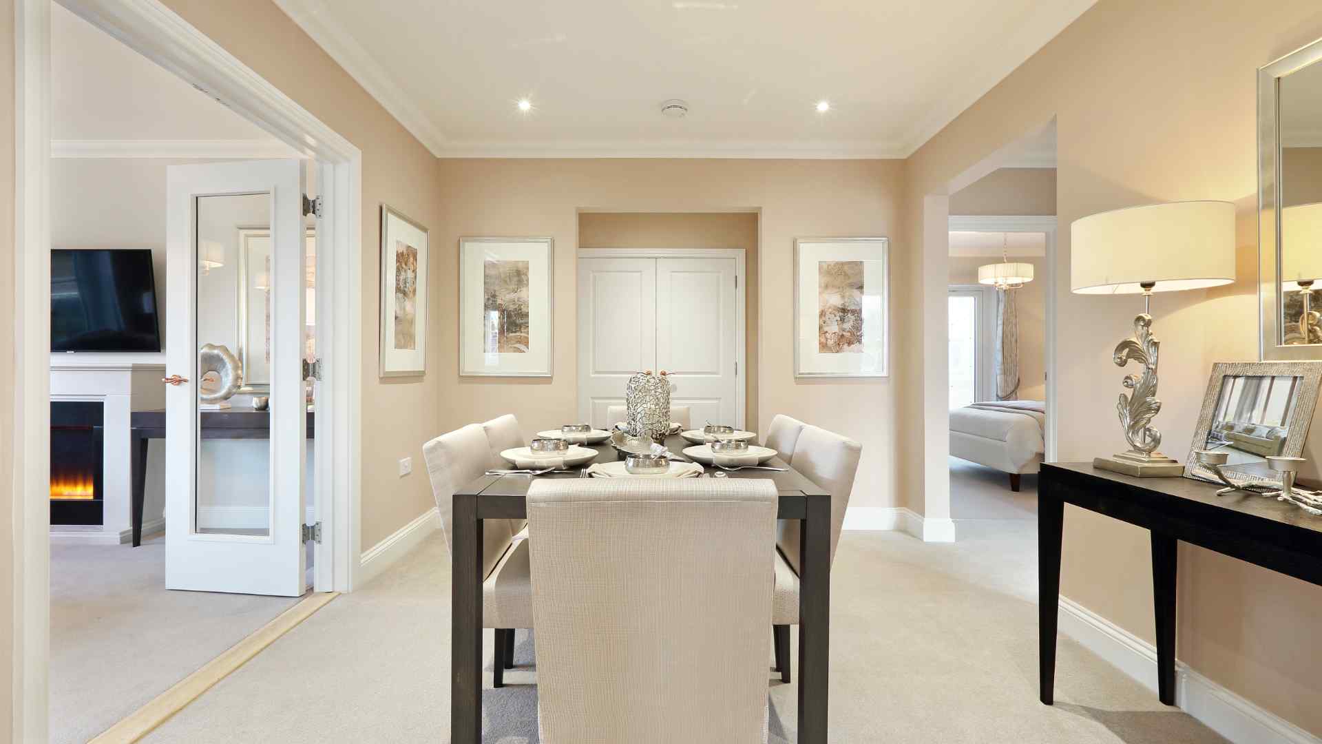 36 Cotswold Gate in Burford, Oxfordshire Beechcroft